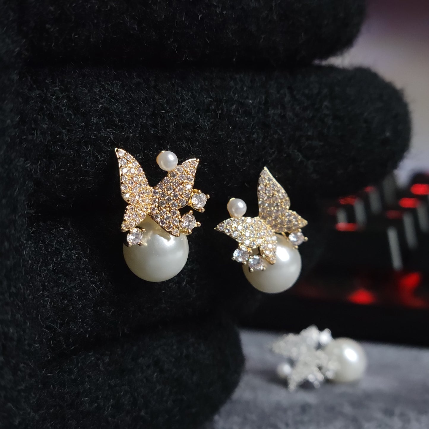 Butterfly Pearl Charm Earrings – Graceful Elegance