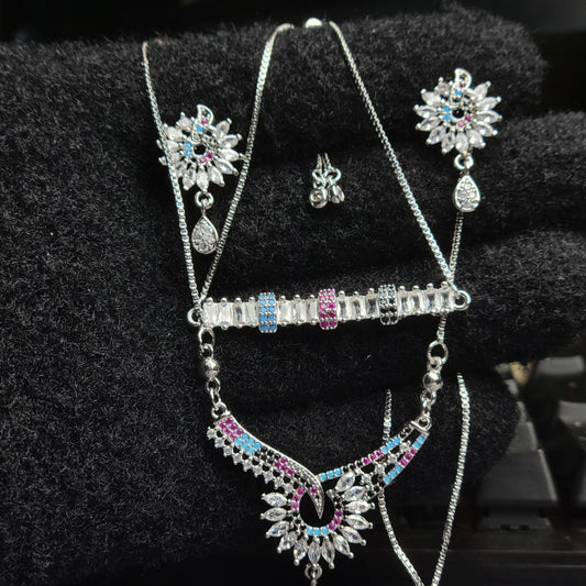 Radiant Blossom Jewelry Set – Necklace, Earrings, and Bracelet